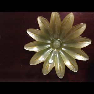 Recycled glass sunflower bowl made in Spain